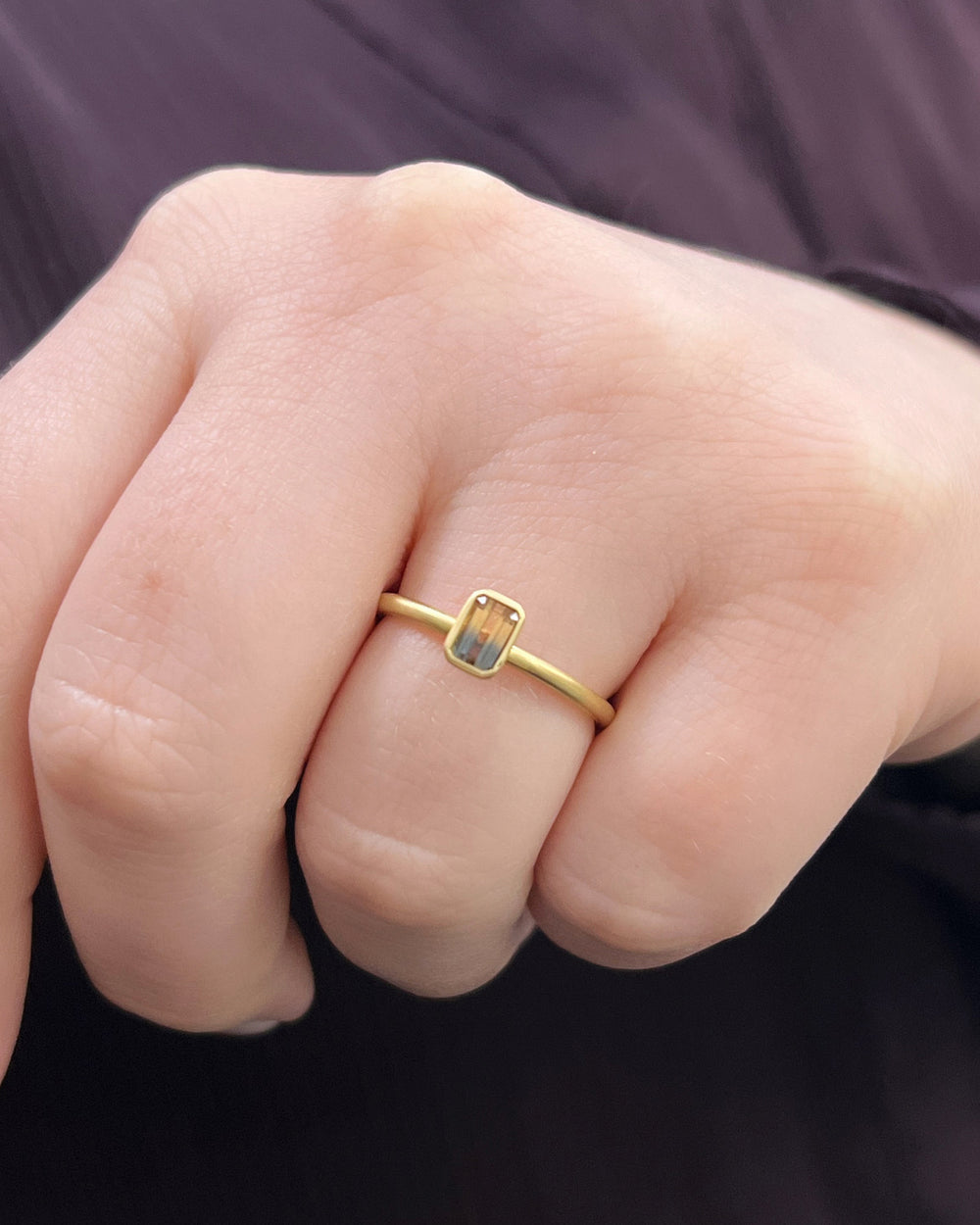 Bicolor Sapphire Solitaire Stacking Ring