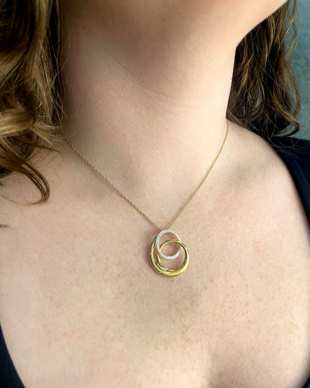 Gold Curls Pendant