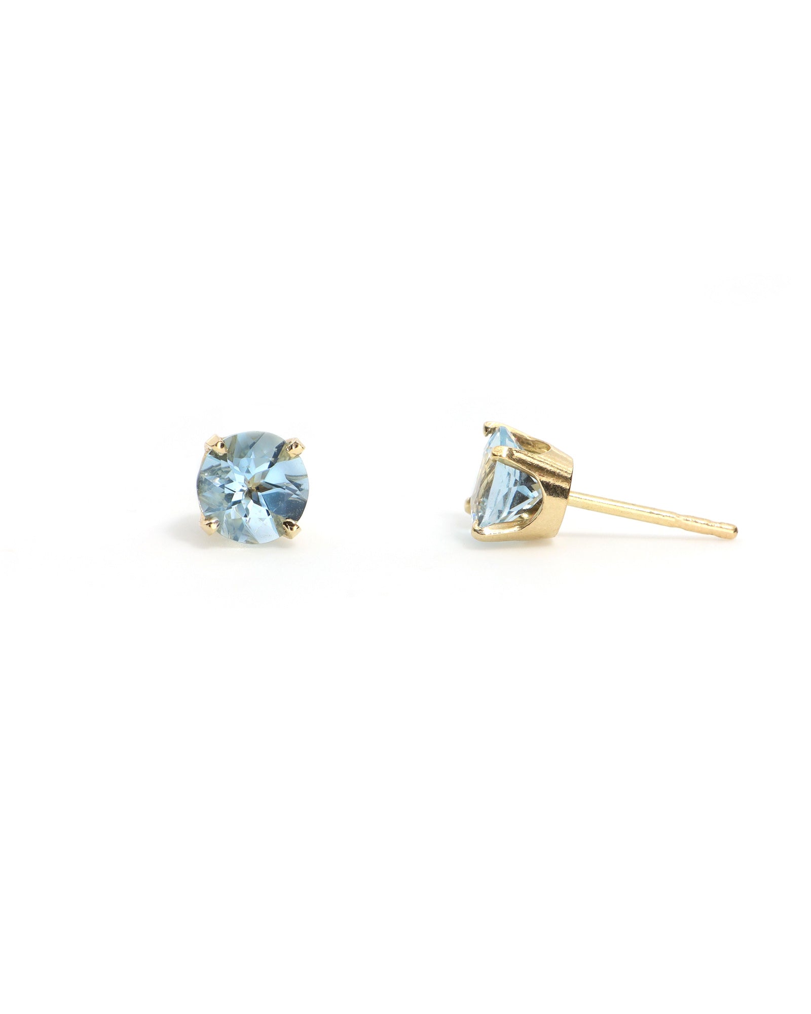 14ky Aquamarine Studs