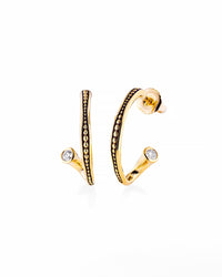 Twist Hoop by Alex Sepkus
