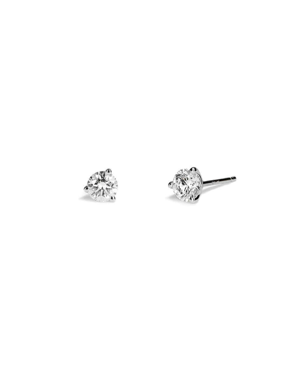 0.72ctw Diamond Studs