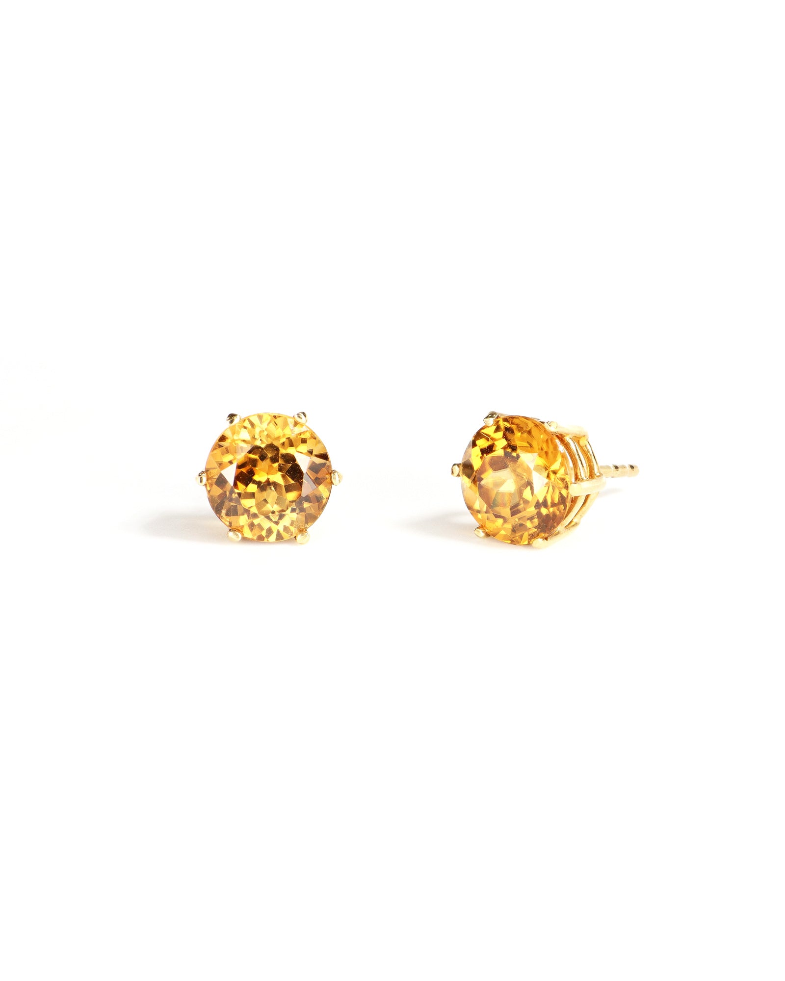 8mm Brown Zircon Stud Earrings