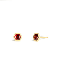 18ky Hexagon Red Garnet Bezel Studs