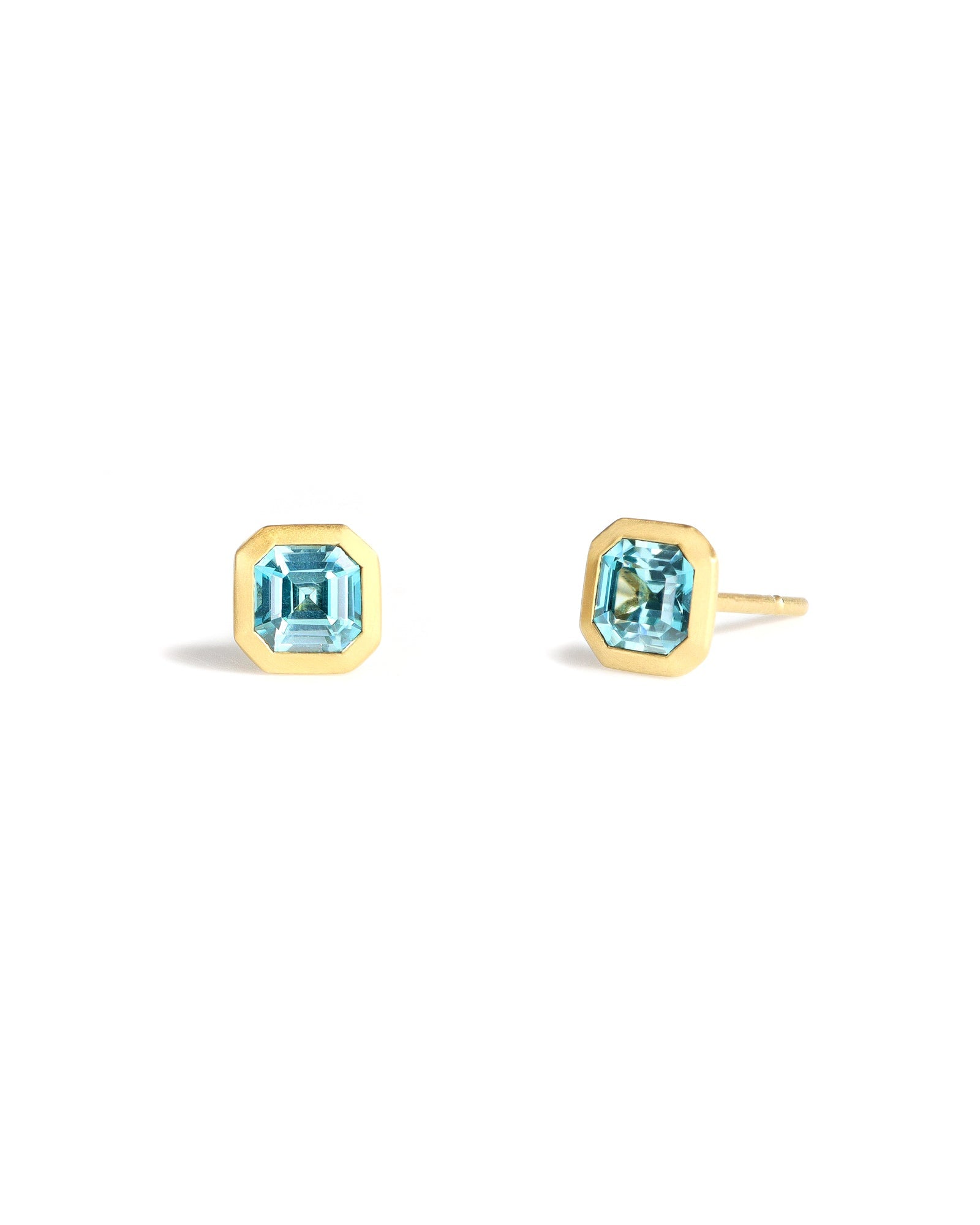 18ky Asscher Blue Zircon Bezel Studs