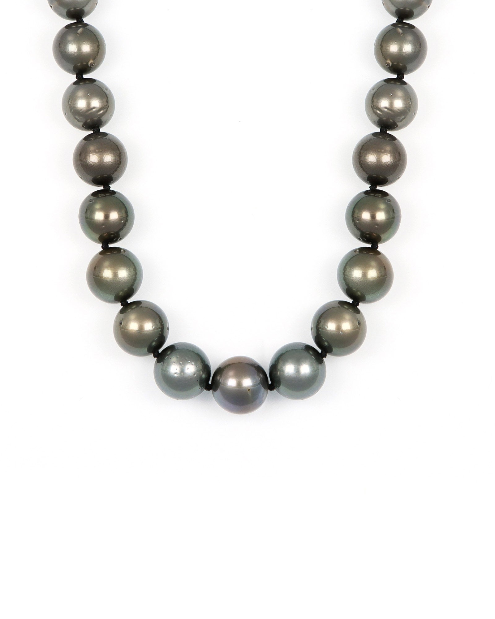 18" Tahitian Pearl Necklace