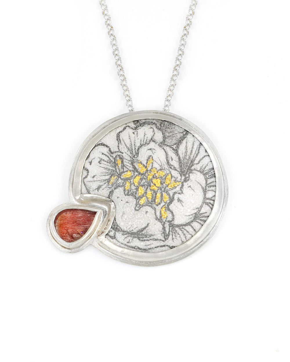 Peony Circle Pendant with Quartz