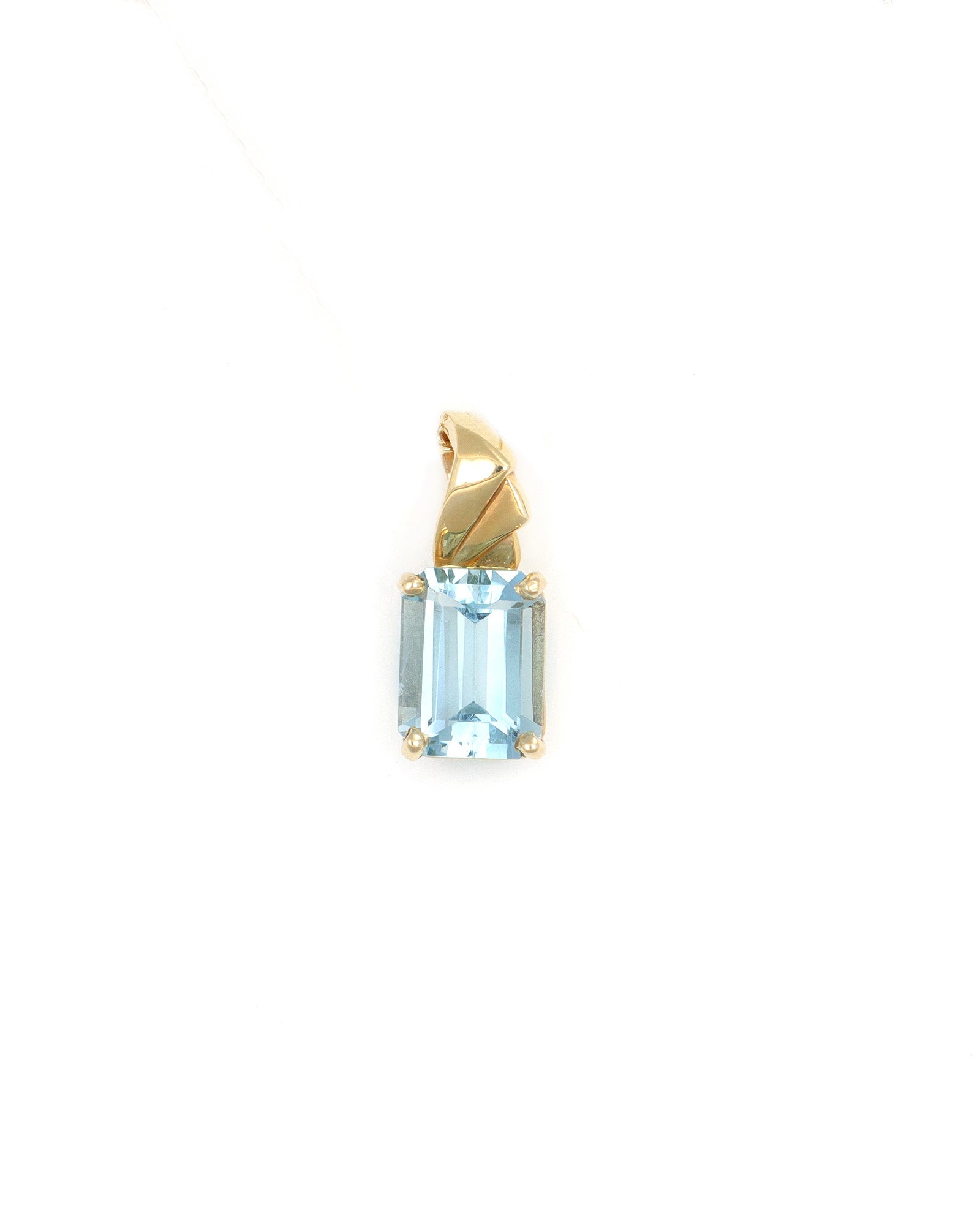 Aquamarine Pendant