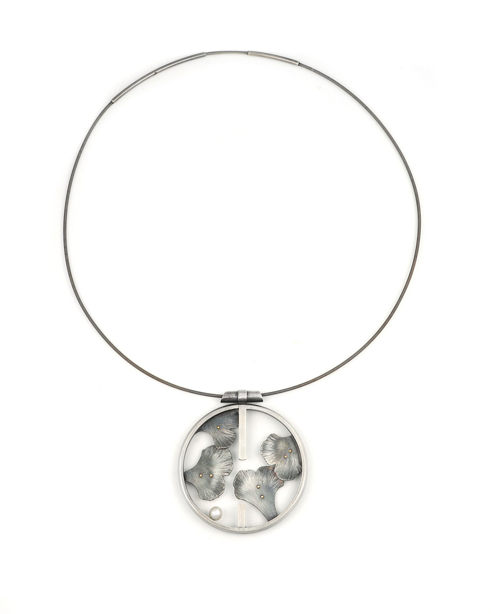 Round Framed Ginko Necklace