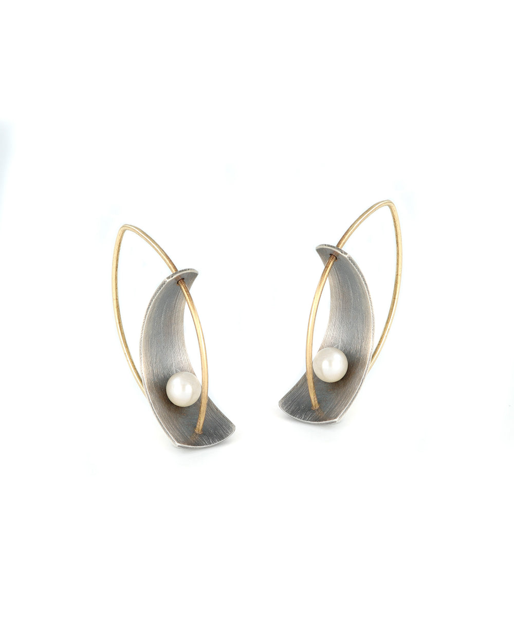 Small Axe Arc Pearl Earrings