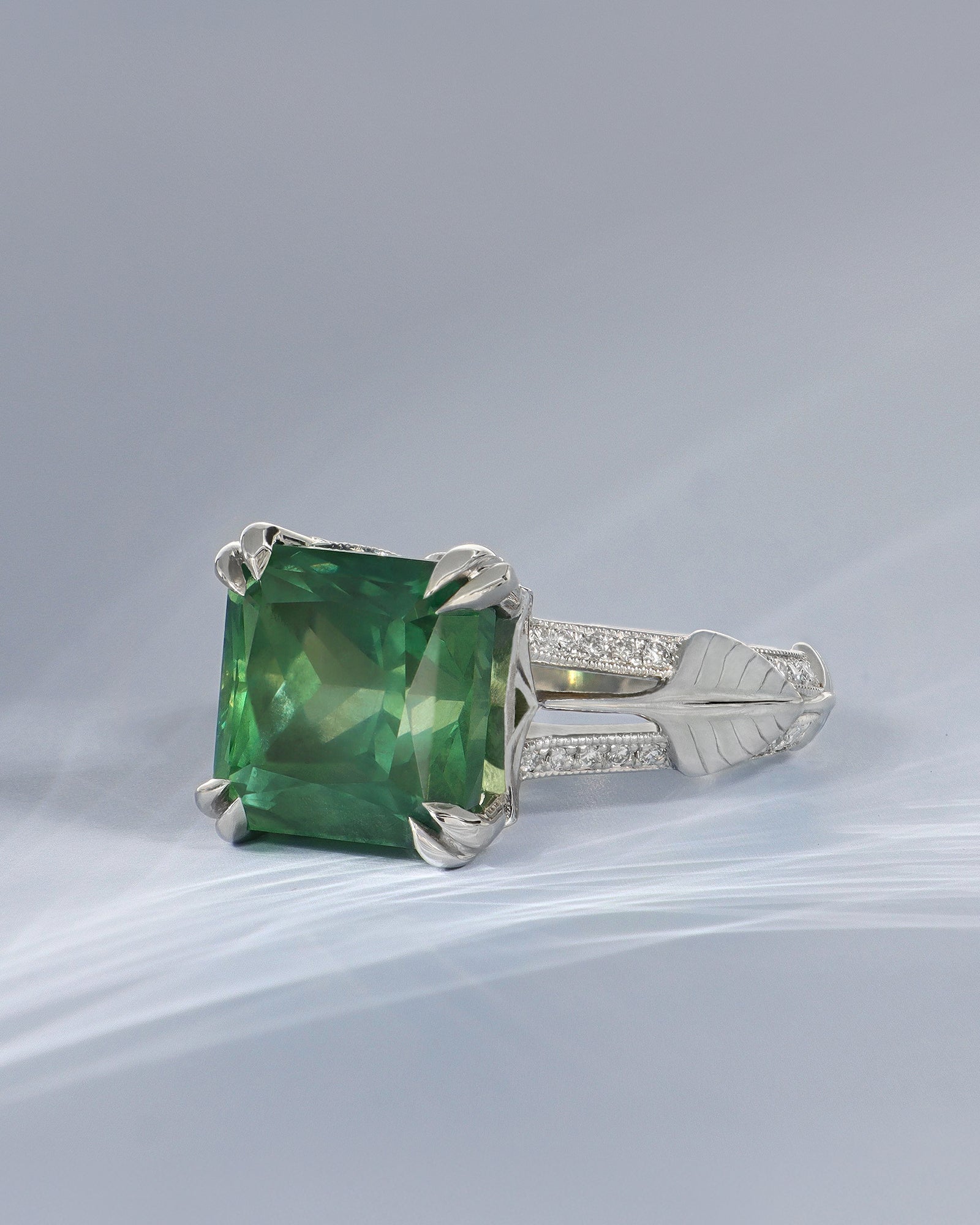 Ginkgo Montana Sapphire Ring