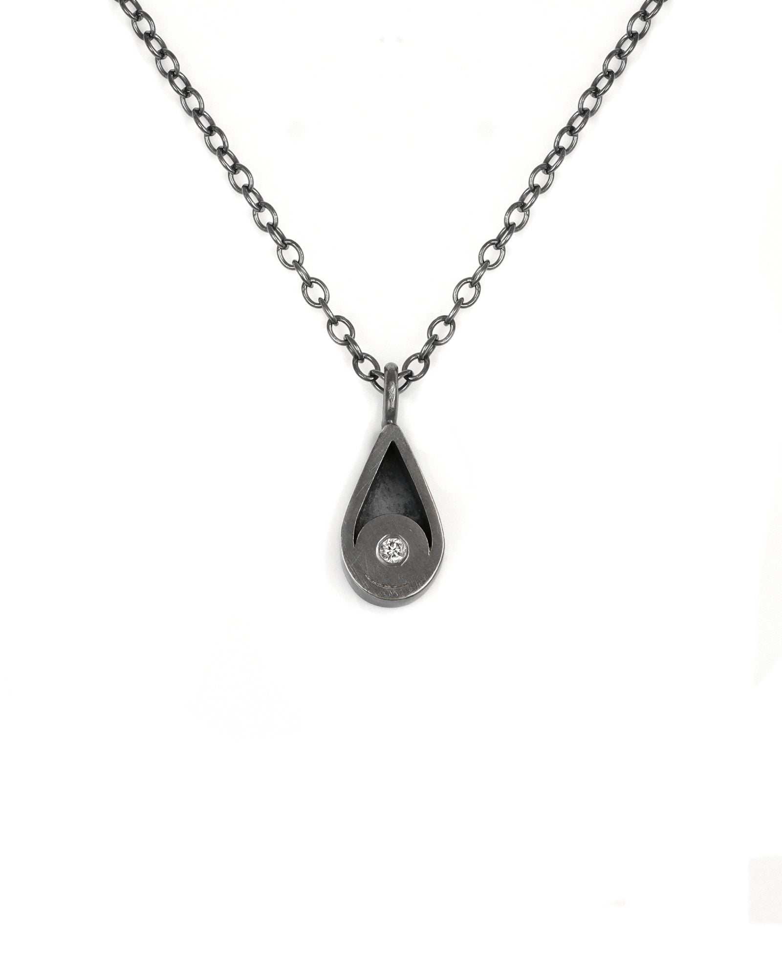 Oxidized Teardrop Necklace with Diamond