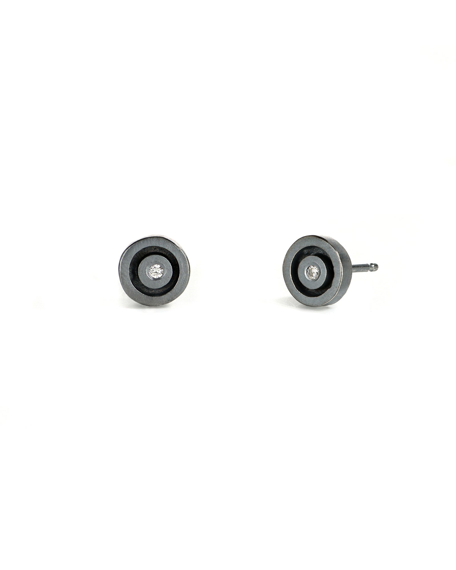 Oxidized Circle Post Stud Earring