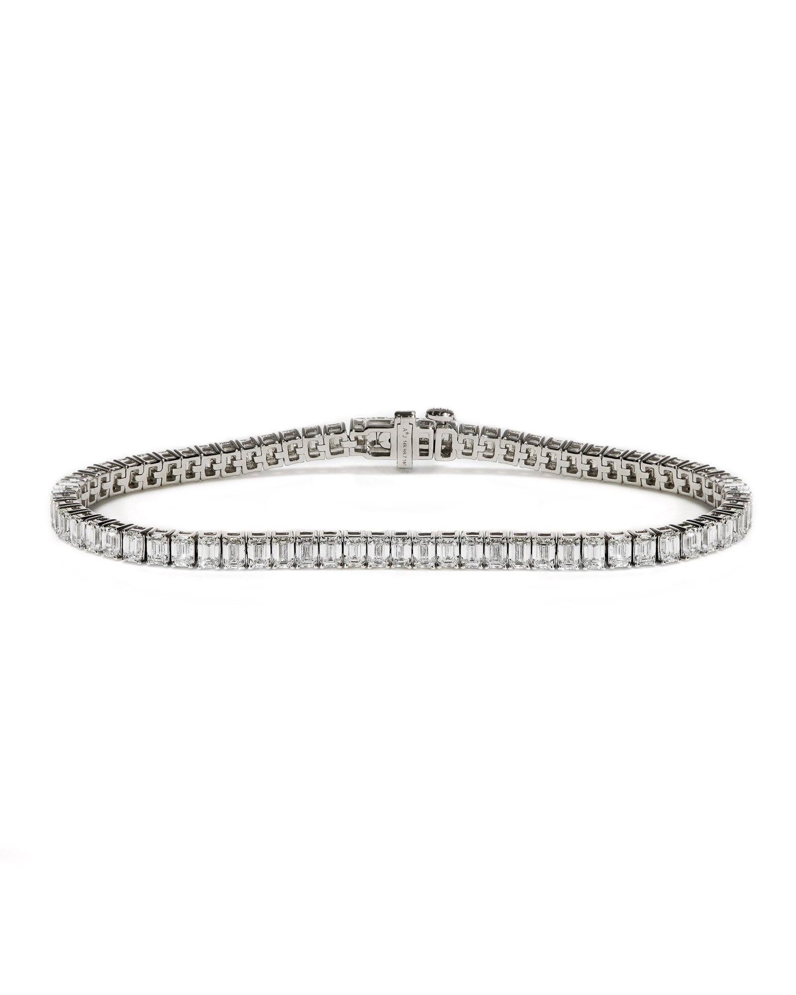14kw 7ctw Emerald Cut Diamond Tennis Bracelet