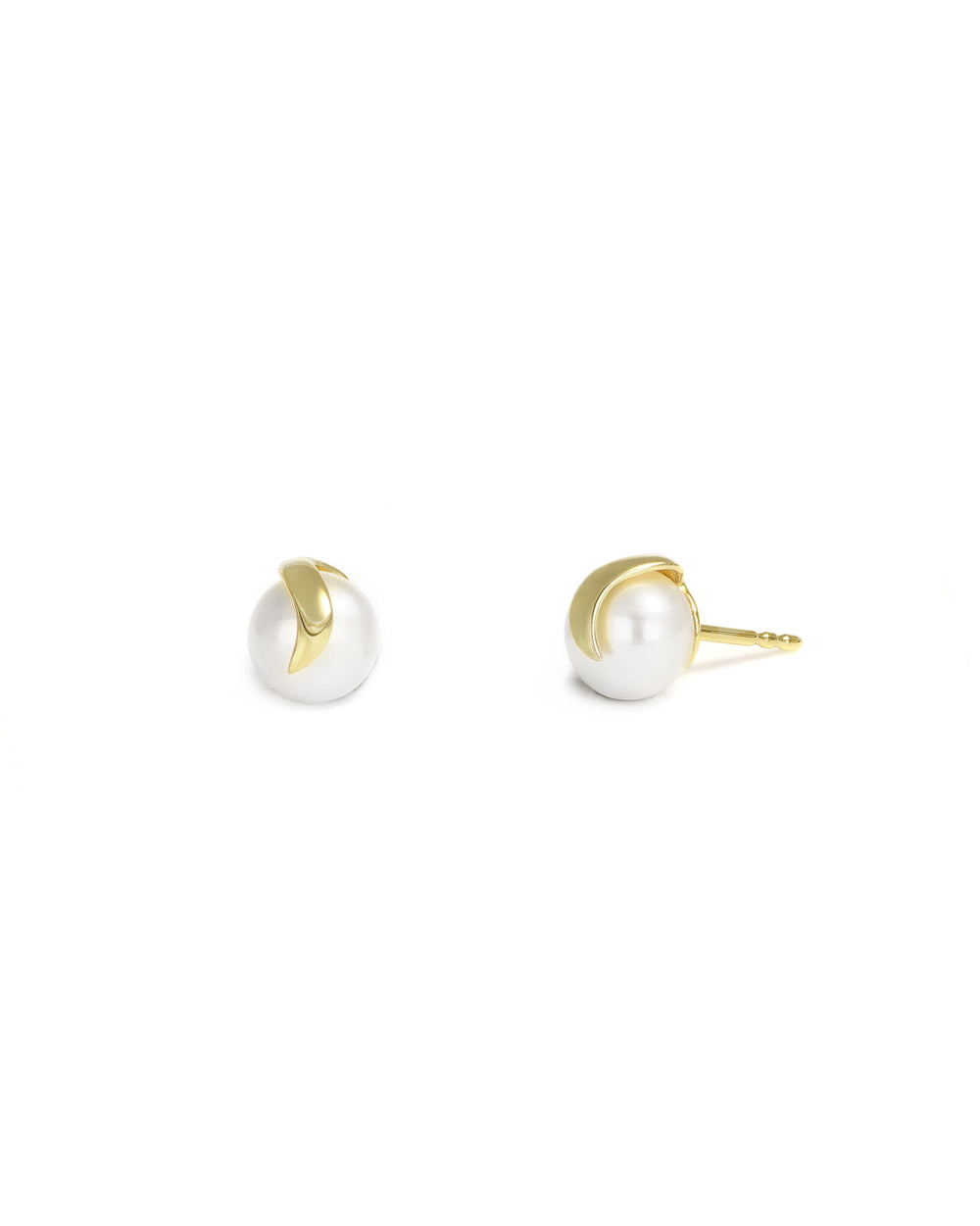 Gold Accentuated Pearl Studs