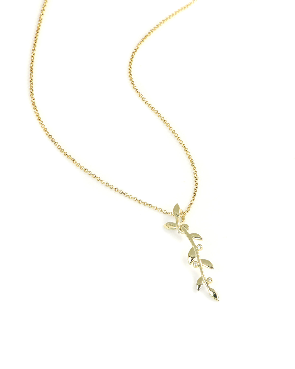 Leaf Motif Pendant