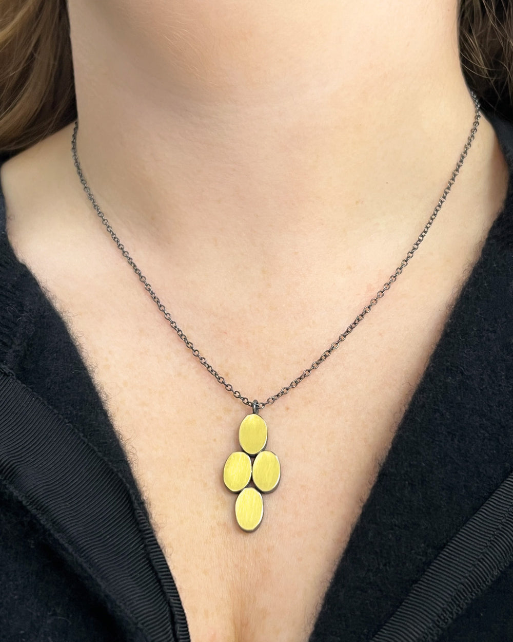 22K 4 Oval Necklace