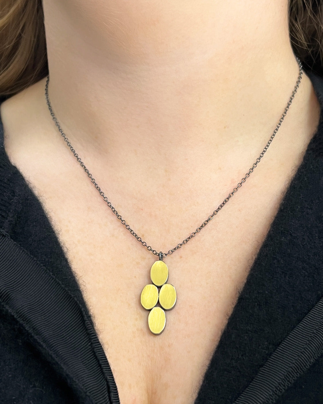 22K 4 Oval Necklace