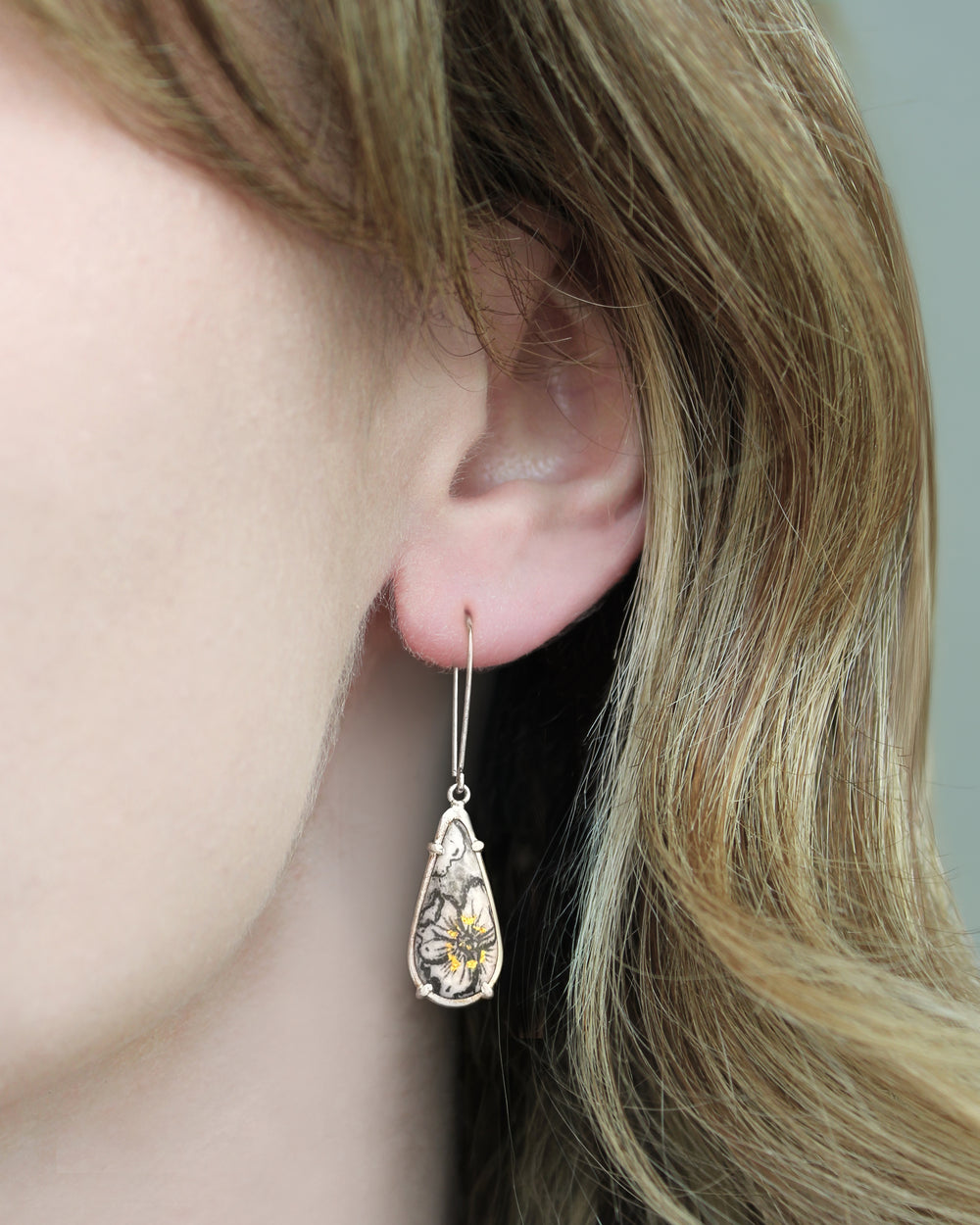 Poppy Elongated Earrings