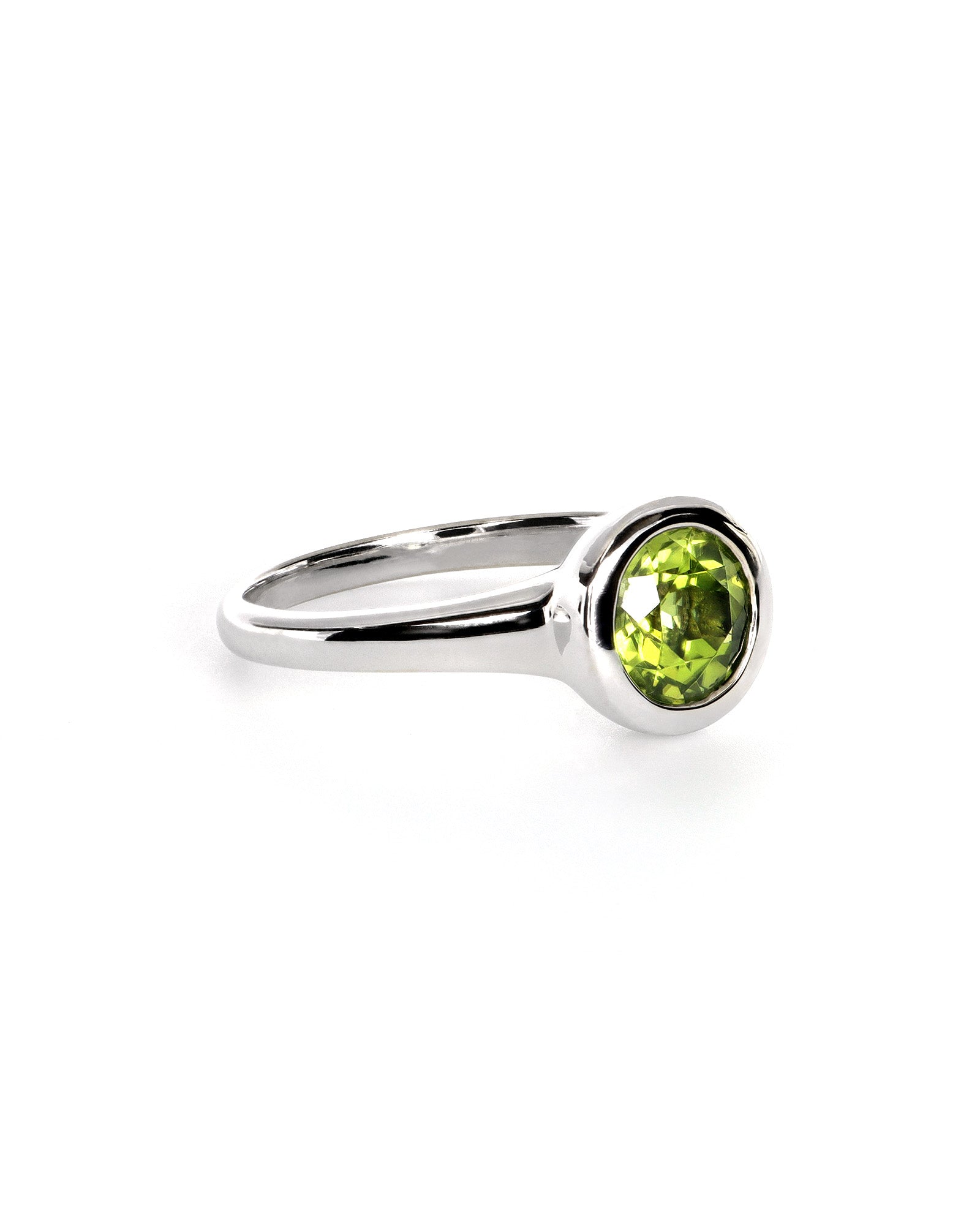 Bezel Peridot Ring