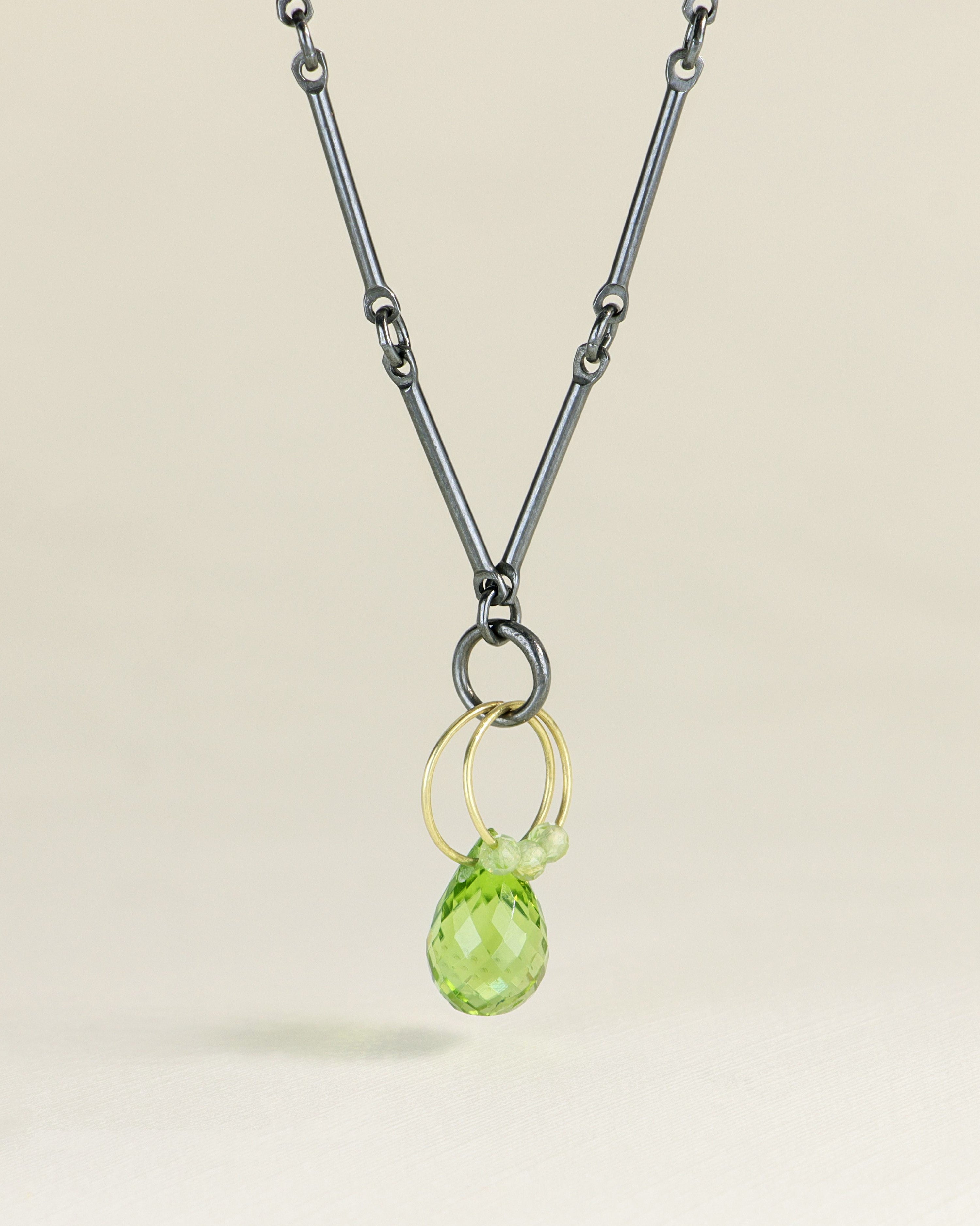 Green Mini Tangle Necklace